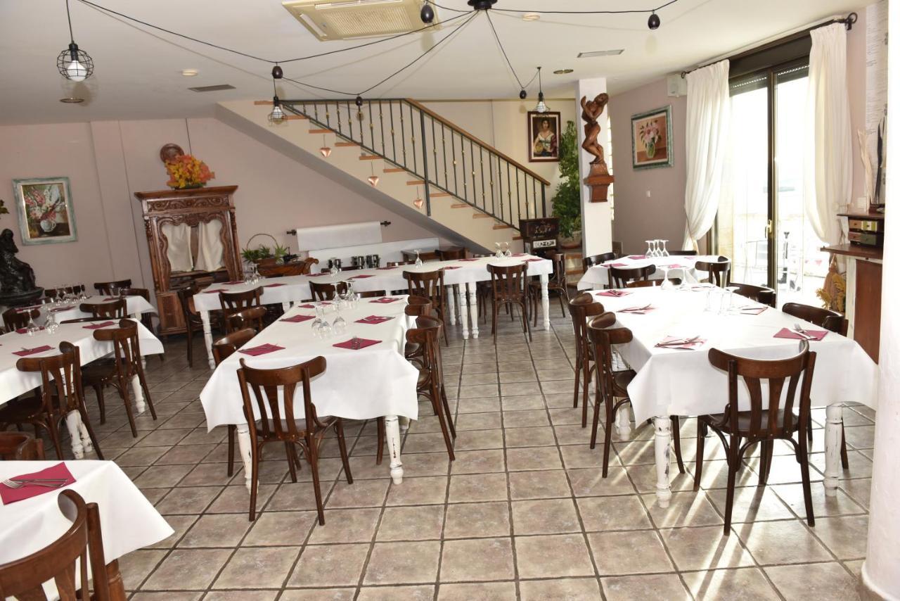 Hotel Rural El Castillo Larraga Kültér fotó